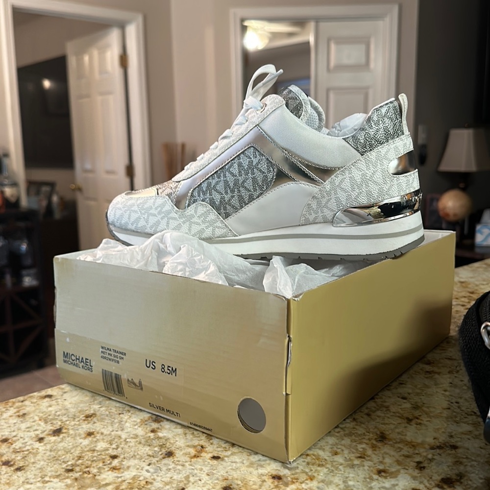 Michael Korea Sneakers